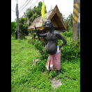 Wir werden noch herausfinden, was diese Figuren, die wir bisher insbesondere im Norden von Thailand gesehen hatten, zu bedeuten haben